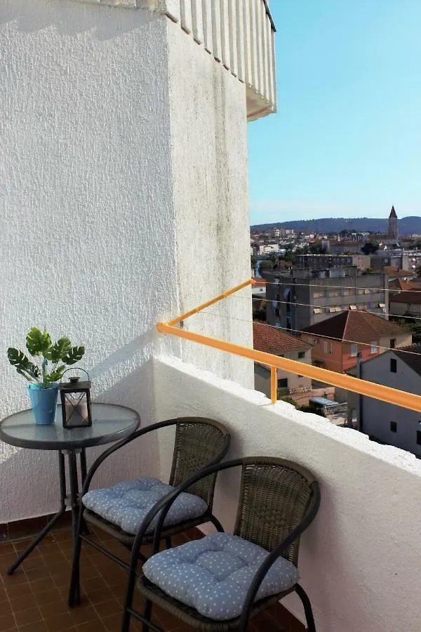 Apartment Tragurion Trogir Croatia